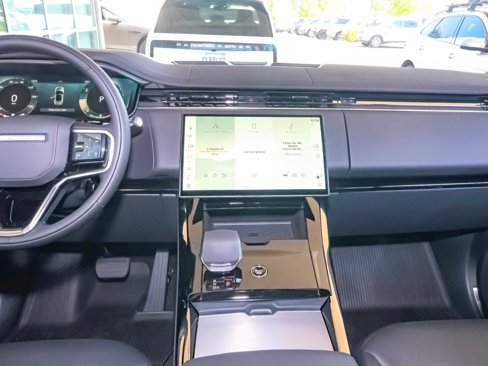 New 2025 Land Rover Range Rover Sport SE image 23