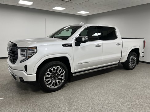 Used 2025 GMC Sierra 1500 Denali Ultimate image 6
