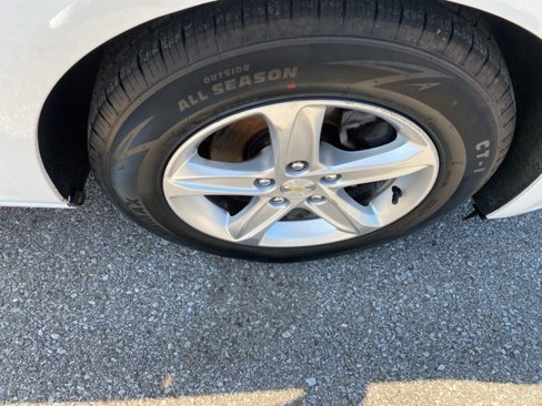 Used 2019 Chevrolet Malibu LS image 30