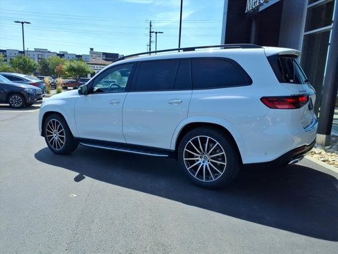 New 2026 Mercedes-Benz GLS 580 4MATIC image 5