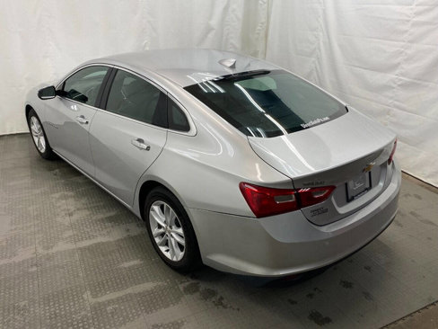 Used 2018 Chevrolet Malibu LT image 7