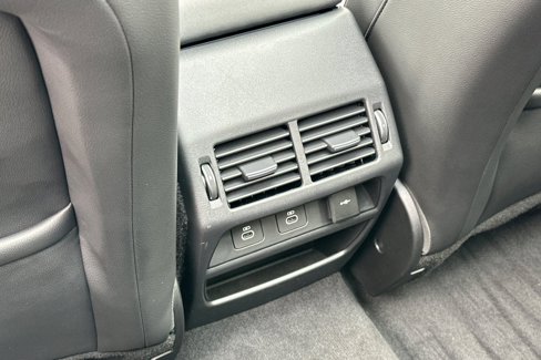 Certified 2024 Land Rover Discovery Sport S image 13
