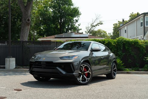 Used 2024 Lamborghini Urus S image 3