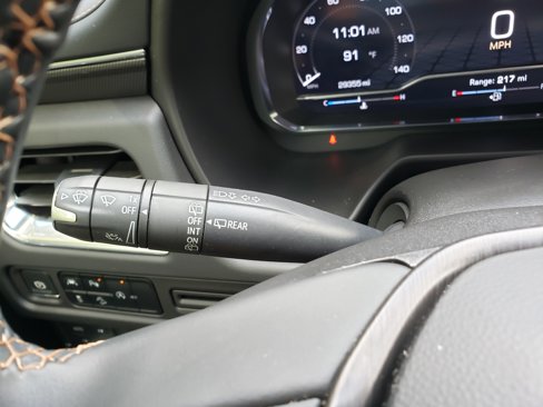 Used 2024 GMC Yukon AT4 image 16
