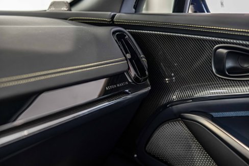 Used 2025 Aston Martin DBX 707 image 33