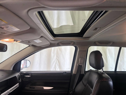 Used 2017 Jeep Compass High Altitude image 15
