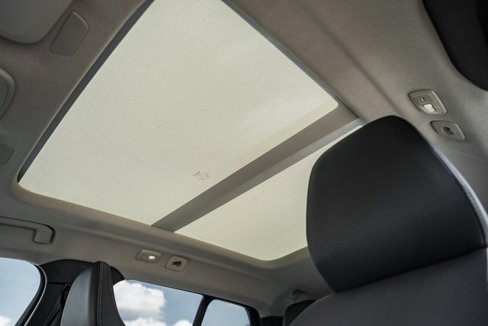 New 2026 Volvo XC40 B5 Plus w/ Protection Package Premier image 33