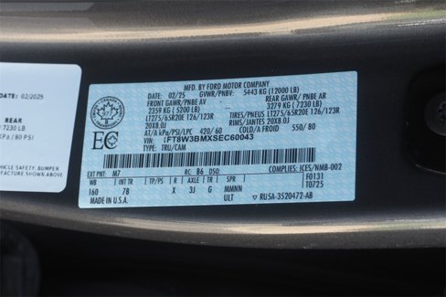 Used 2025 Ford F350 Platinum image 26