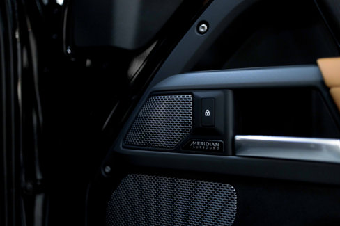 Used 2023 Land Rover Defender 110 X image 75