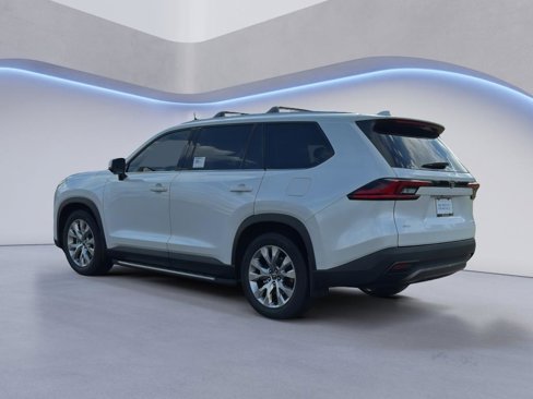 New 2026 Toyota Grand Highlander Limited image 7
