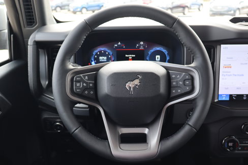 New 2025 Ford Bronco Badlands image 14