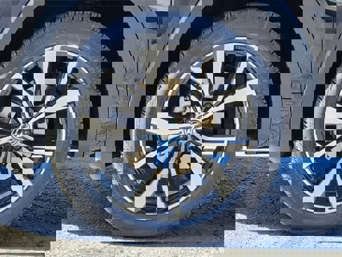 New 2025 Volkswagen Atlas SEL Premium R-Line image 9