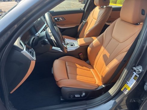 Used 2022 BMW 330e xDrive w/ Driving Assistance Package image 10