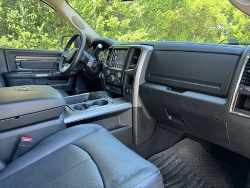 Used 2018 RAM 2500 Laramie w/ Sport Appearance Group image 14