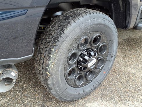New 2025 Ford F350 Lariat w/ Lariat Ultimate Package image 9