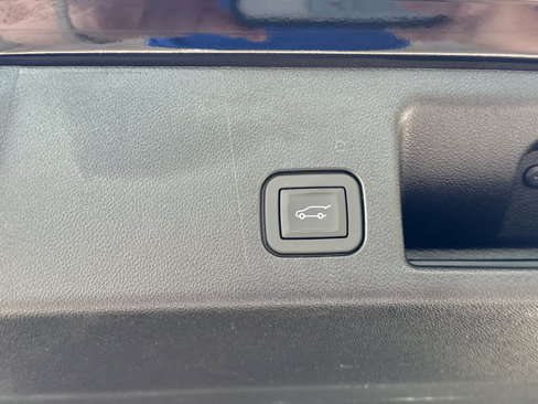 New 2025 Chevrolet Equinox EV RS w/ Active Safety Package 3 image 32