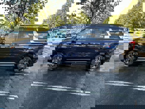 New 2026 Kia Carnival EX image 8