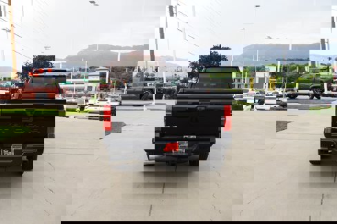 New 2025 Toyota Tacoma SR5 image 7