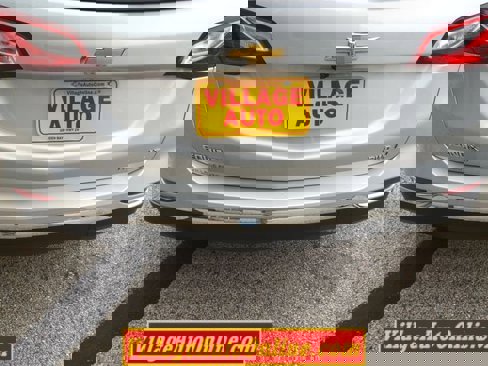 Used 2020 Chevrolet Equinox LT image 12