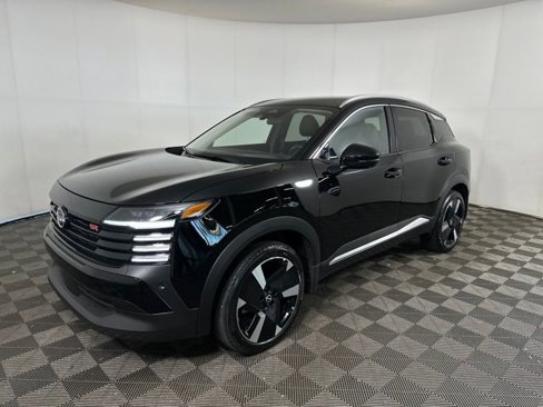Certified 2025 Nissan Kicks SR image 7