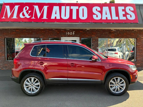 Used 2015 Volkswagen Tiguan SE image 2