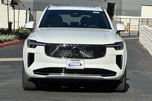 New 2026 Volvo XC90 B6 Plus w/ Protection Package Premier image 3