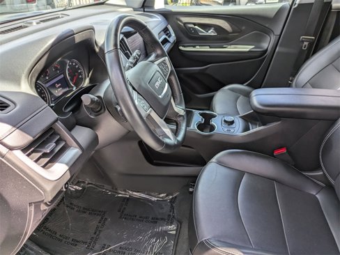 Used 2024 GMC Terrain SLT image 23
