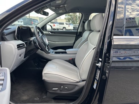 Used 2025 Hyundai Palisade SEL image 25