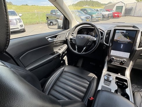 Used 2024 Ford Edge SEL image 36