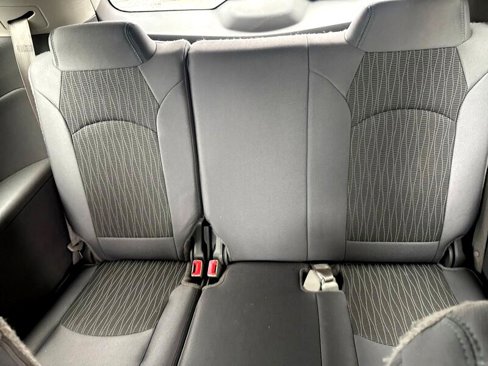 Used 2015 Chevrolet Traverse LT image 16