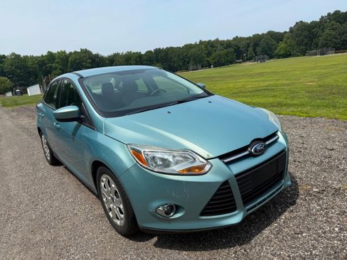 Used 2012 Ford Focus SE image 6