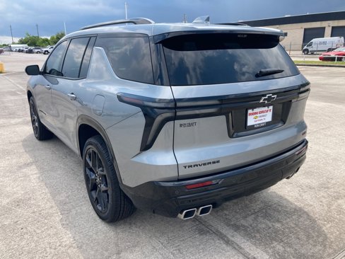 New 2026 Chevrolet Traverse RS w/ LPO, Floor Liner Package image 3