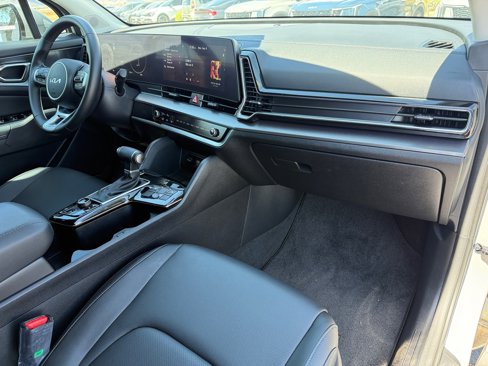 Certified 2025 Kia Sportage SX image 31