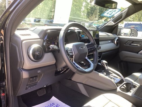 Certified 2025 Chevrolet Colorado ZR2 w/ Midnight Edition image 30