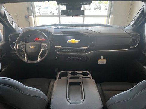 New 2025 Chevrolet Silverado 1500 LT image 23
