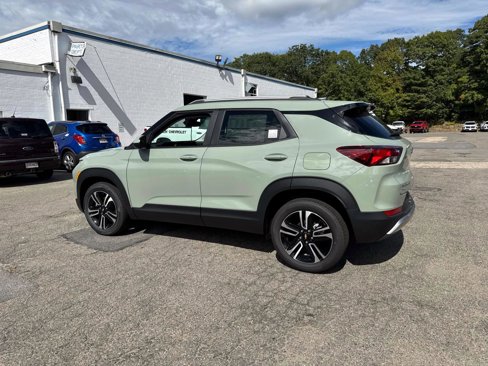 New 2026 Chevrolet TrailBlazer LT w/ Convenience Package image 2