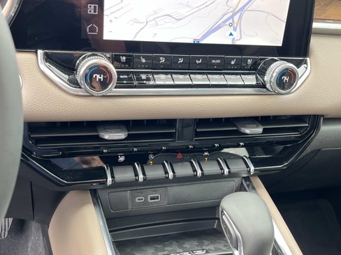 New 2026 GMC Canyon Denali image 27