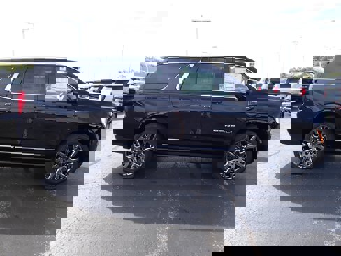 New 2026 GMC Yukon Denali Ultimate image 11