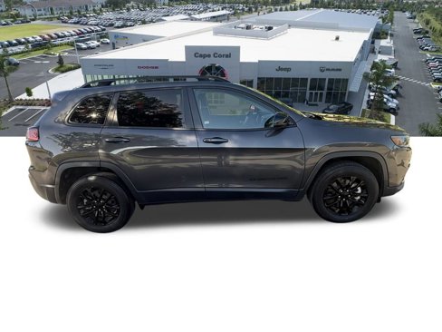 Certified 2023 Jeep Cherokee Altitude Lux w/ Lux Elite Package image 4