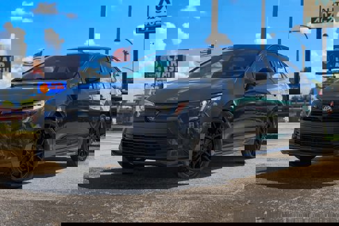 Used 2023 Toyota Corolla LE image 1