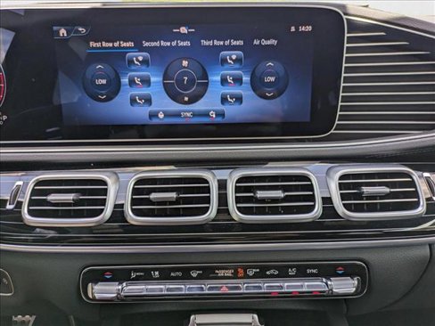 New 2025 Mercedes-Benz GLS 580 4MATIC image 12