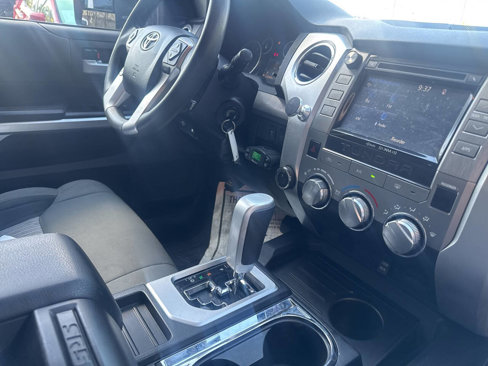 Used 2015 Toyota Tundra SR5 image 17