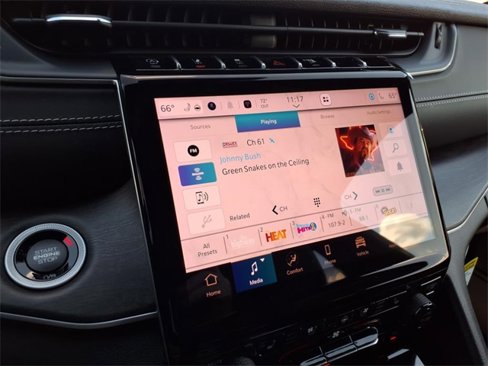 New 2025 Jeep Grand Cherokee Limited w/ Luxury Tech Group II image 19