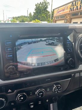 Used 2018 Toyota Tacoma SR5 image 19