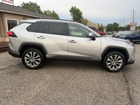 Used 2023 Toyota RAV4 LE image 4