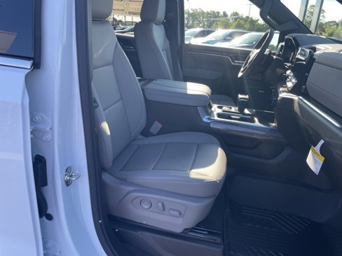 New 2026 Chevrolet Silverado 1500 LTZ image 17