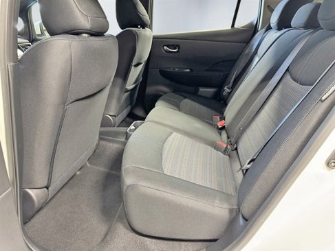 Used 2023 Nissan Leaf S image 18
