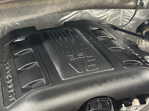 Used 2015 Ford F150 Platinum w/ Equipment Group 701A Luxury image 22
