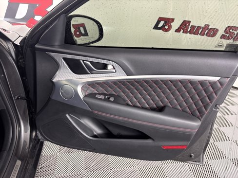Used 2022 Genesis G70 3.3T image 41