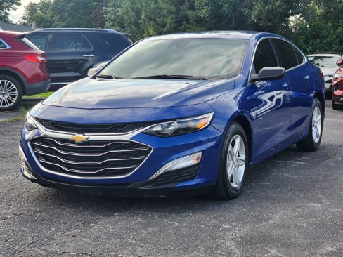 Used 2023 Chevrolet Malibu LS image 3